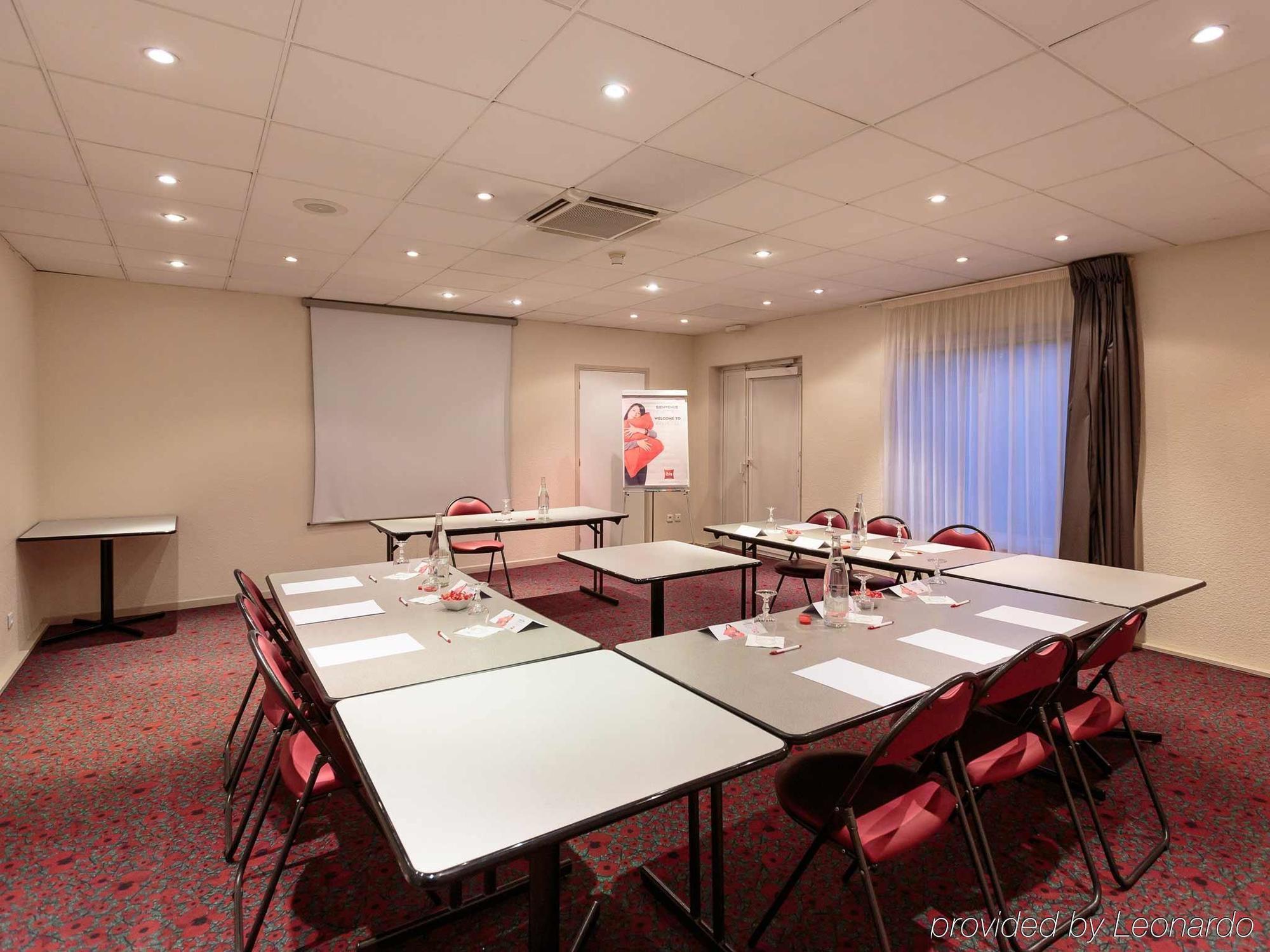 Ibis Clermont Ferrand Sud Herbet Dış mekan fotoğraf