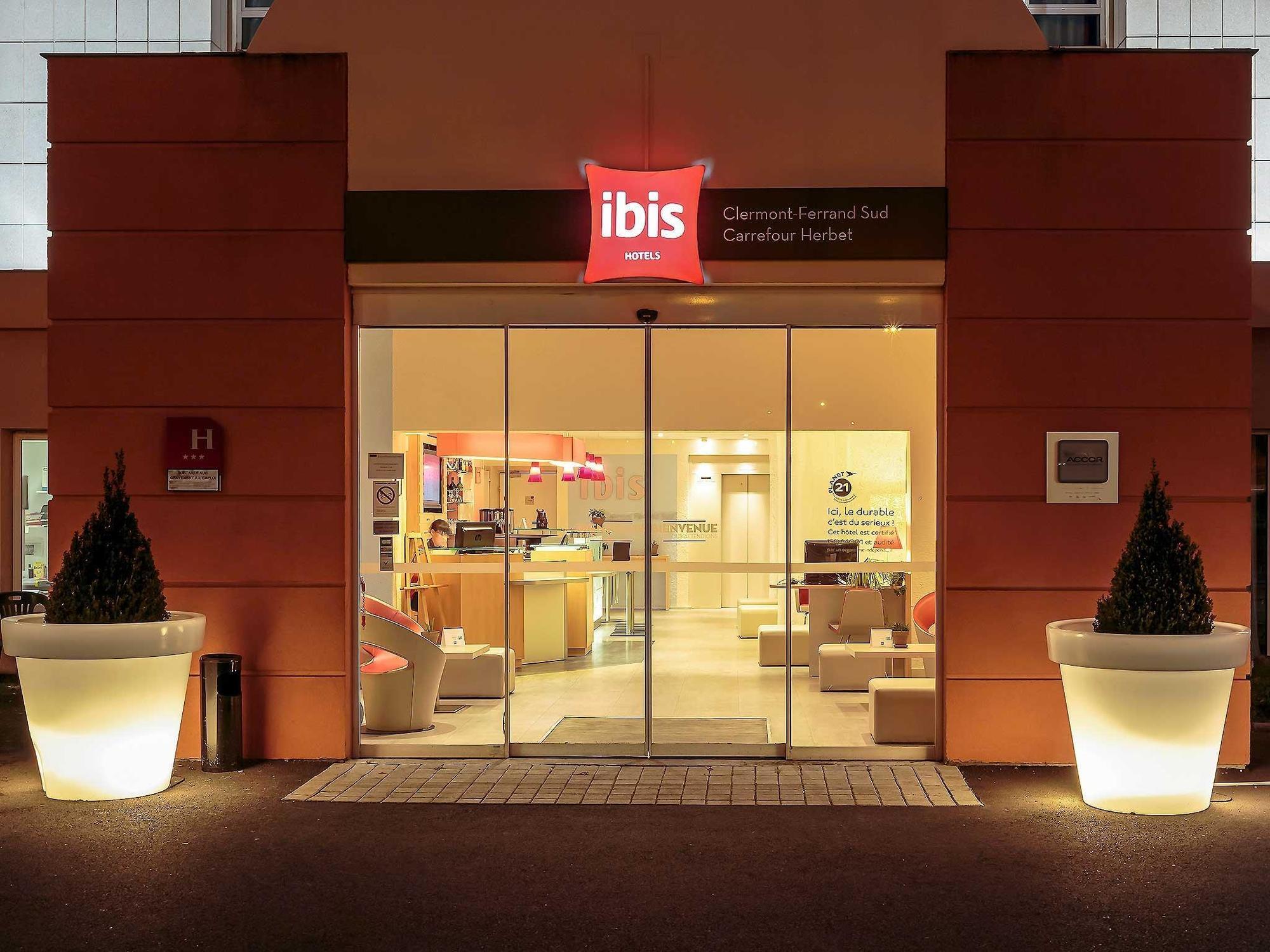 Ibis Clermont Ferrand Sud Herbet Dış mekan fotoğraf